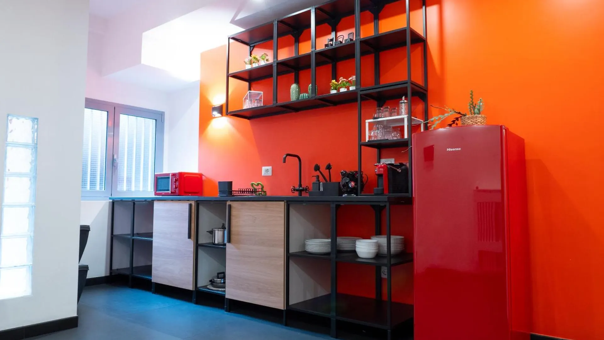 Blocco Sauli Hotel Milan 0*,  Italy
