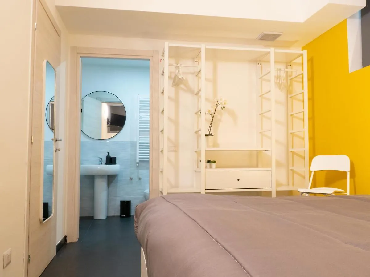 Blocco Sauli Hotel Milão